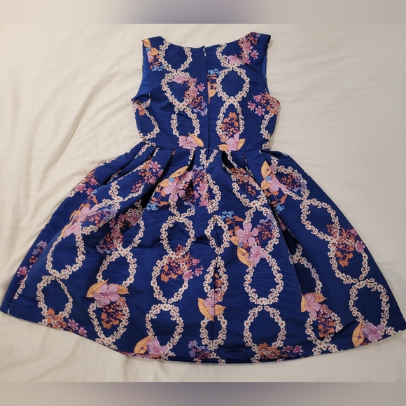 Modcloth floral fit and flare dress - Picture 4 of 5
